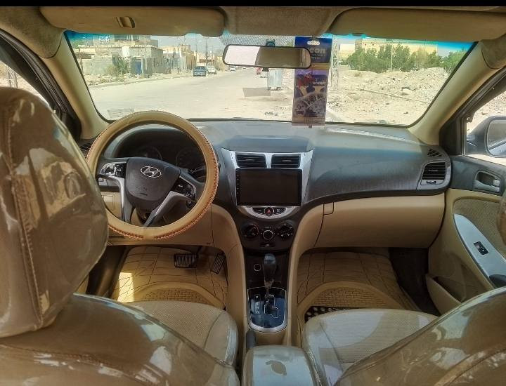 السلام عليكم
اكسنت 2014خليجي كفاله عامه من الضربه والتبديل والصبغ شرط الفحص اليف حره مشروع وطني سنويه 27 
السعر 83 مكلف بالنشر هاذ رقم راعيهه***********
