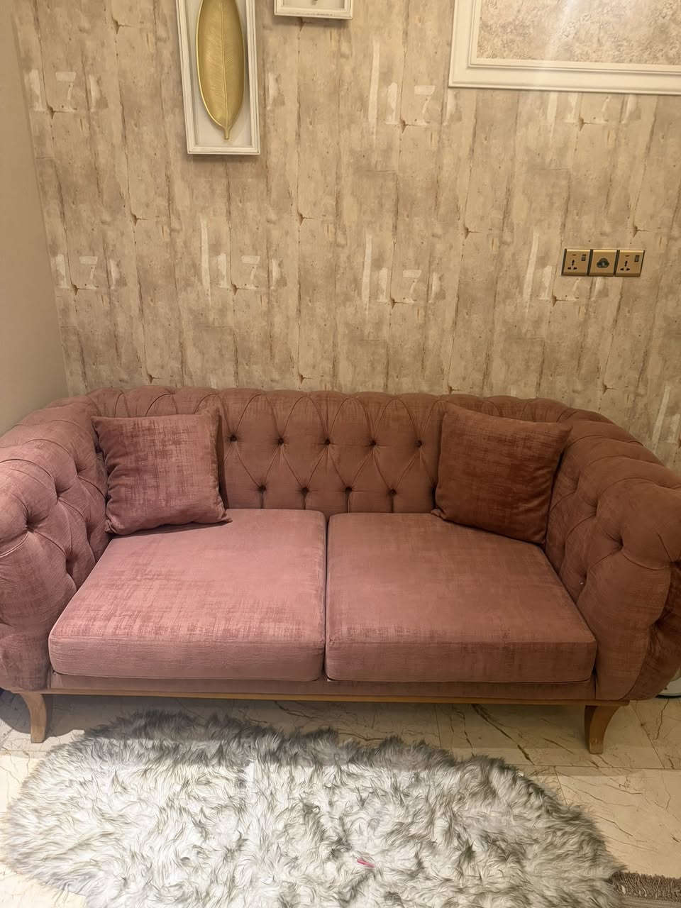 اثاث للبيع بسعر مناسب جدا  للتواصل الاتصال على الرقم ***********
