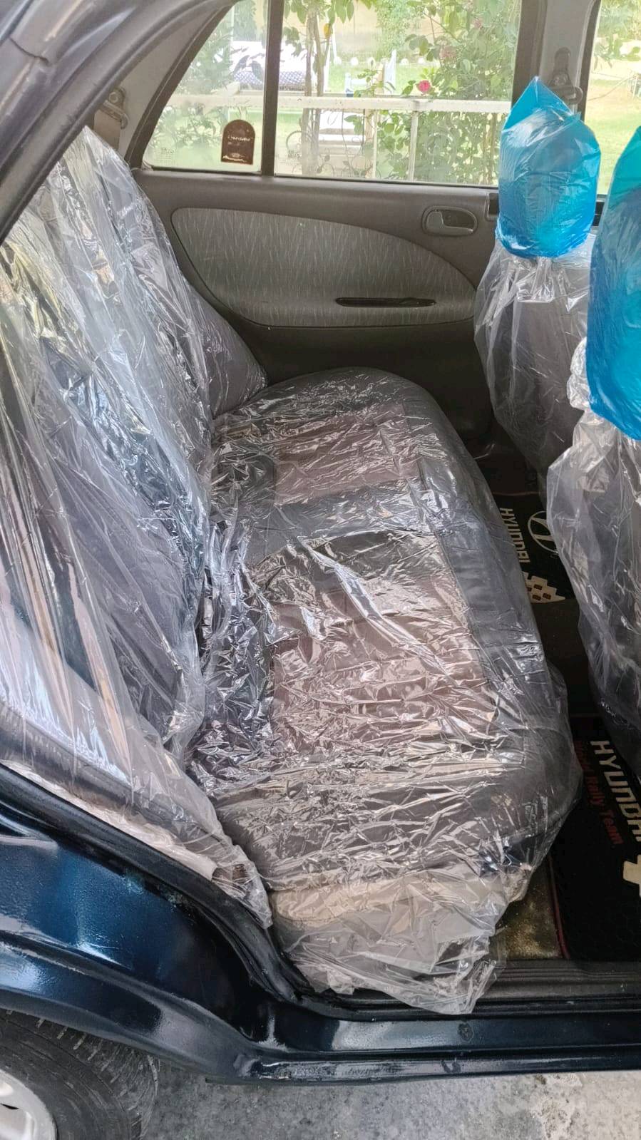 سيفيه موديل 95سنويه ل29 مشروع وطني محرك مفتوح كير عادي محرك شرط لاصرف ولابخار مكينه ناعمه وخير من الله كير كذالك صدر كله جديد مسوي كهربائيات كلهة شغاله طوافه كيج حماوه 4جام يصعد وينزل كله شغال لايت عالي ناصي مكفوله من الخياس والشواصي والفرممات اي عيب مابيهة سعر 28 مكاني الخالص فقط تحويل السياره ***********