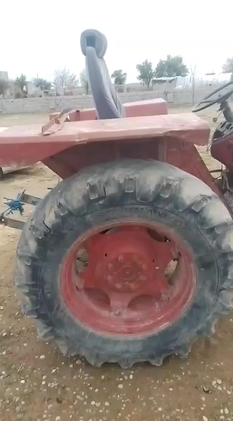 تركتر عنتر البيع السعر 3 ملاين وبي مجال الحاب يستفسر على الرقم ***********
