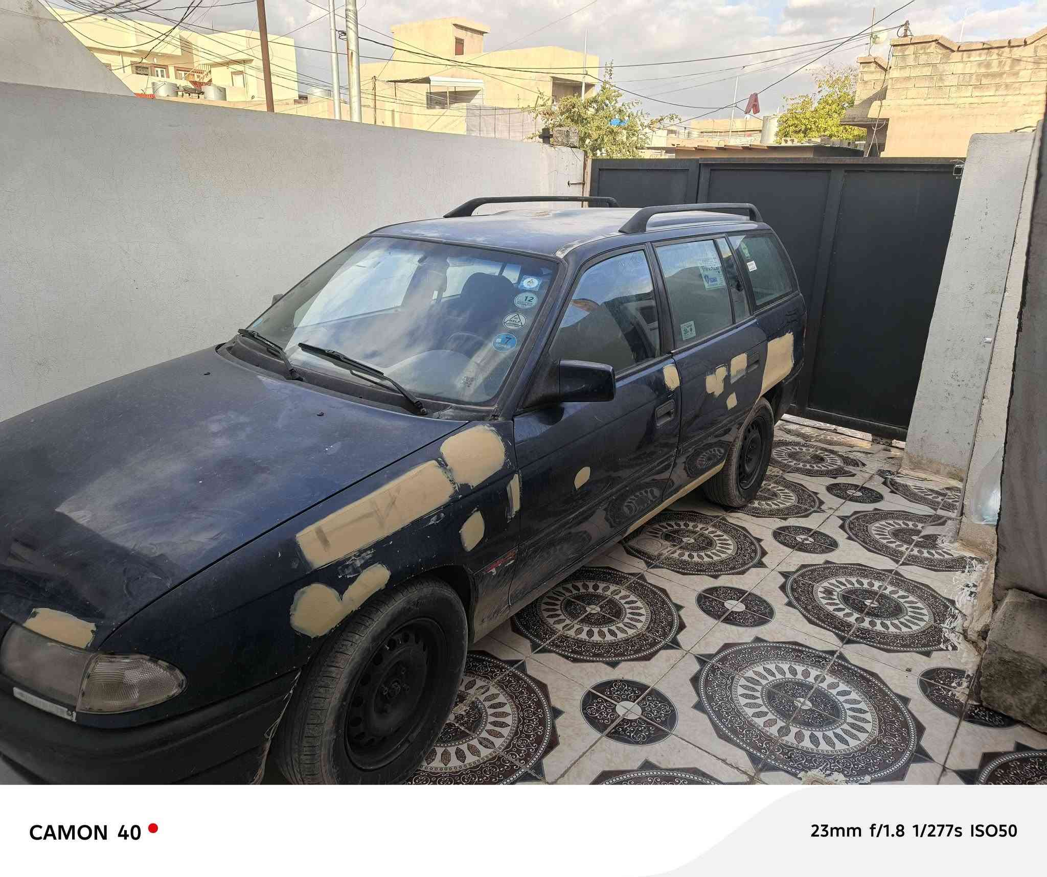 استره استيشن موديل 92 حجم 16 كير محرك بشرط رقم كركوك مشروع وطني سنويه منتهيه من  2024 ؛ شرط التحويل مسمكره جديد عل ايدي قطره خياس مابيها  
سعر 41 مكاني كركوك 
***********
