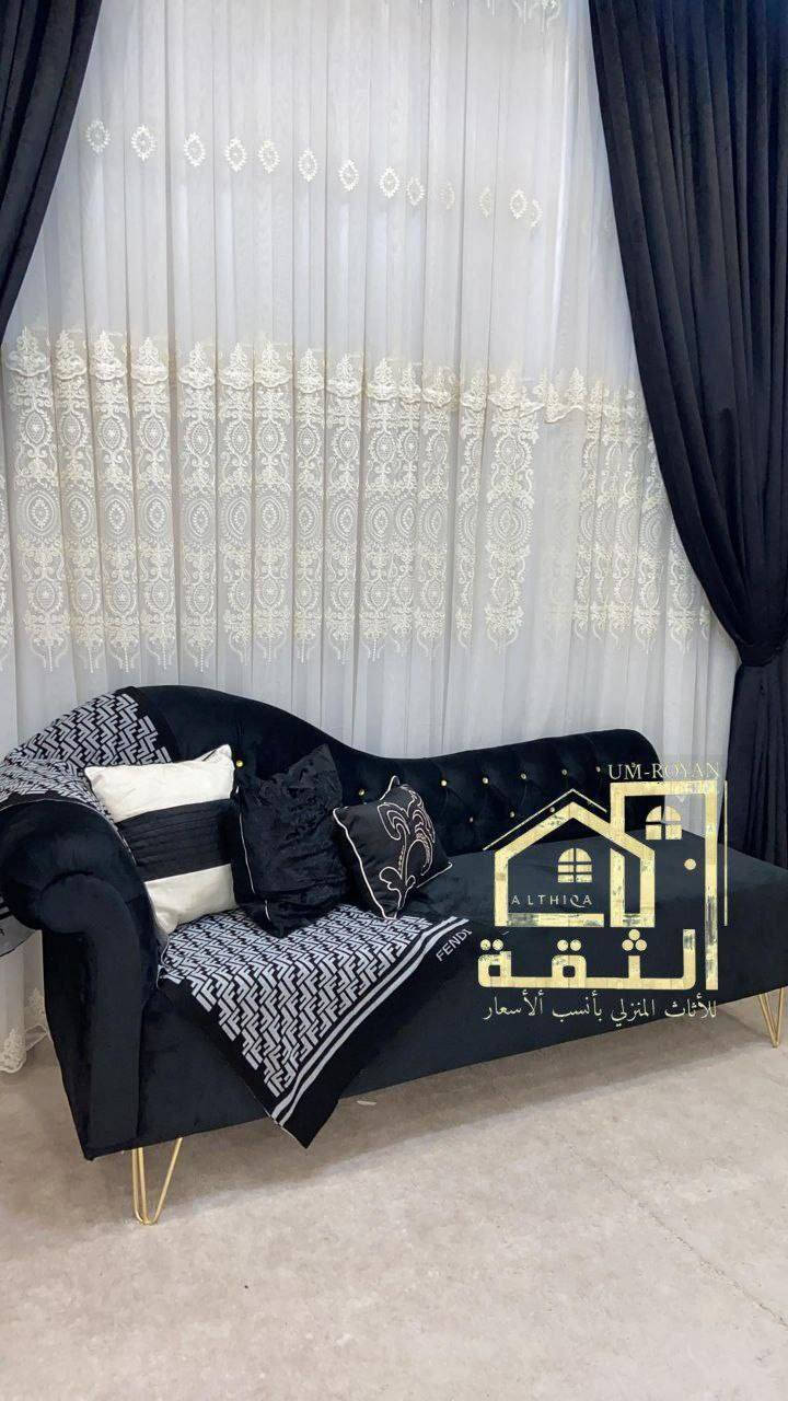 بسم الله الرحمن الرحيم 

شازلون شغل درجة اولى 

طول 140 سم عرض 70

متوفر جميع الألوان

القماش جاكور تركي قديفة ✔️

أسفنج مميز طبي✔️

الخشب بلوك جام الروس✔️

خدمة توصيل لجميع المحافظات العراق 

#اثاث #شازلون #كوشات #اعراس #مناسبات #منزلي #ديكور


**إذا كنت صاحب هذا الإعلان وتريد حذفه لأي سبب، رجاءا أرسل رسالة إلى الدعم الفني**