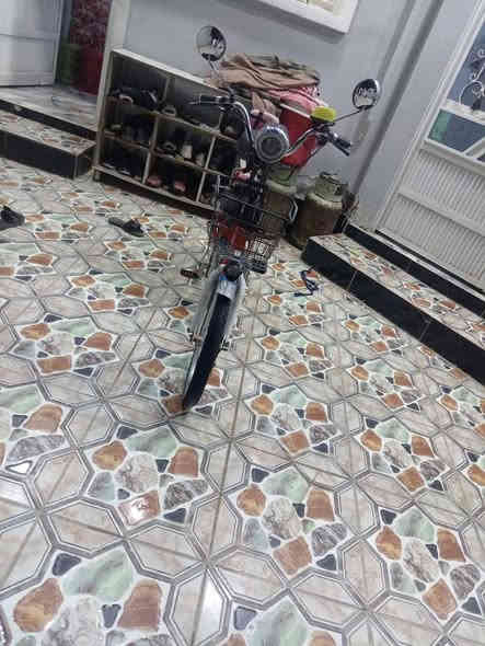 سلام عليكم ورحمة وبركاته بايسكل شحن لبيع بطاريات خير من الله بايسكل جديد المكان ديالى بعقوبه التحرير مجاور عباس البكال السعر 175بي مجال قليل الرقم الهاتف ***********بيسكل مال هاذا الولد ابو الرقم
