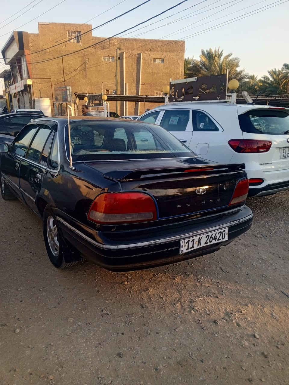 فراشه بغداد دولي تحويل مباشر
مكينه وكير عادي خير من الله
داخل وخارج نضيف
ماصدات كرستال
السياره جديده مال جناي
السعر 32 وبيها مجال حك الجيه 
***********
