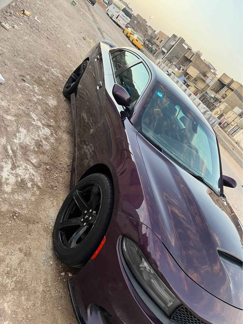 (بسم الله آلرحمن آلرحيم) 

جارجر 🔥 2020 💣 GT 🫷

المواصفات 💯 : 

1- بصمة 🔐
2- قطعتين ابريد ❄️
3- توقف تلقائي للصدمات ☠️
4- حساس خلفي ومامي 🔈
5- كشنات جلد🖤
6- تشغيل عن بعد ✈️
7- كرسين كهرباء ⚡️ 

#الون بنفسجي 💜

السيارة وارد امريكي حادثها جاملغ امامي (صبغ قليل بالبنيد )✅
   رقم جديد دولي  هزه جديدة 🆕. ✅

#السعر23.500 $      235 ورقة للتفاوض آو للأستفسار الأتصال *********** بغداد, العراق
