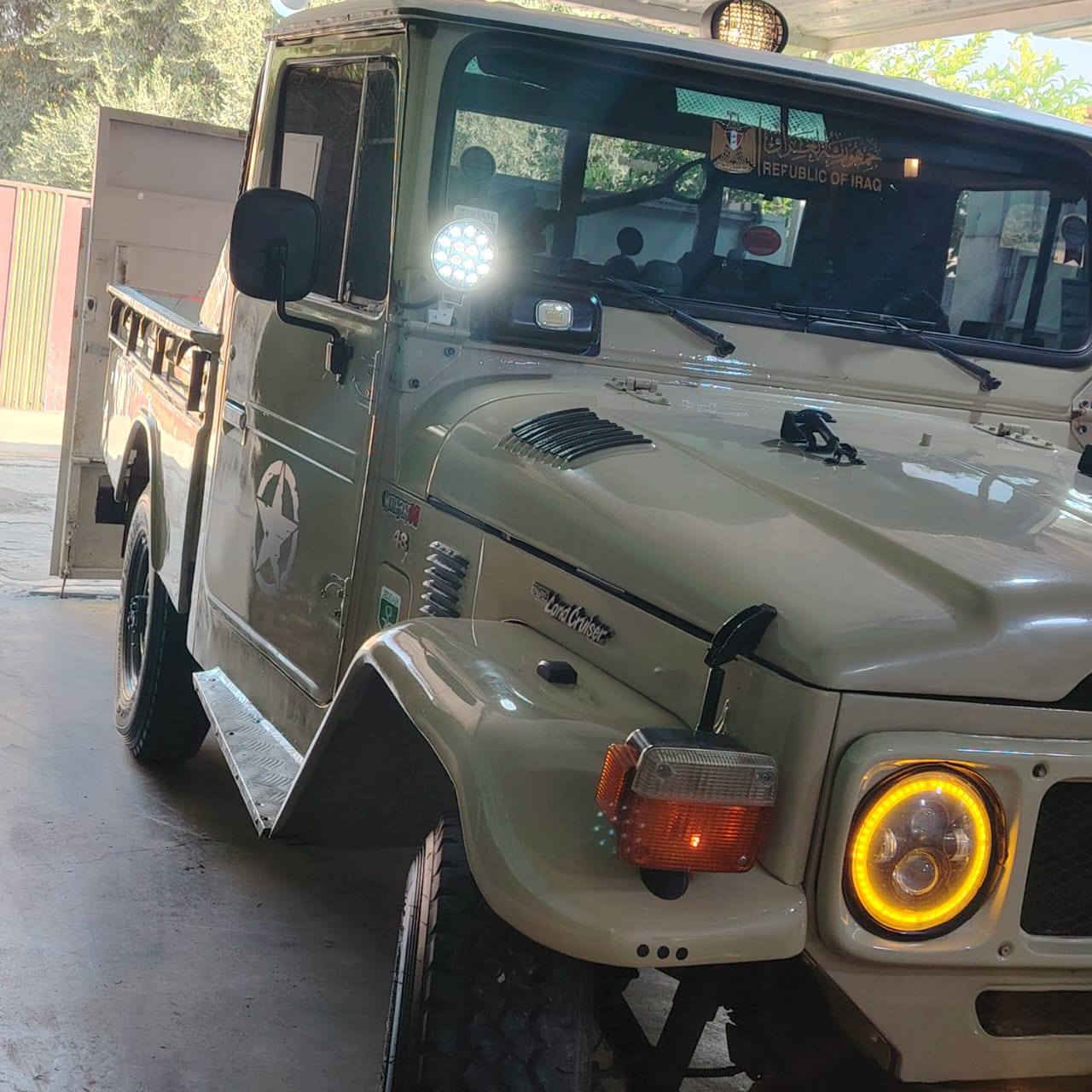 سلام عليكم لادكروز موديل ٨٤ لبيع تفصيل رقم مبايل ***********
