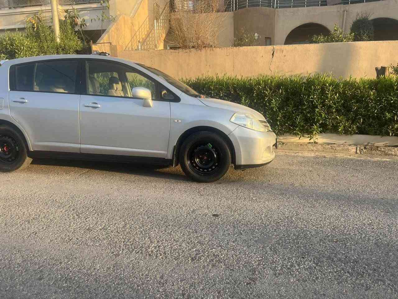 نیسان تیدە 
مۆدیل ٢٠١٠
چوارجام کارەبایی
سەیارەکی بێ سبوغە 
گێر و مەکینە و تەقە و رەقە بەشەرت
رەقەم و ژینگە و ریگەی نوێیە بەناوی خۆمانە أربيل, العراق


**إذا كنت صاحب هذا الإعلان وتريد حذفه لأي سبب، رجاءا أرسل رسالة إلى الدعم الفني**