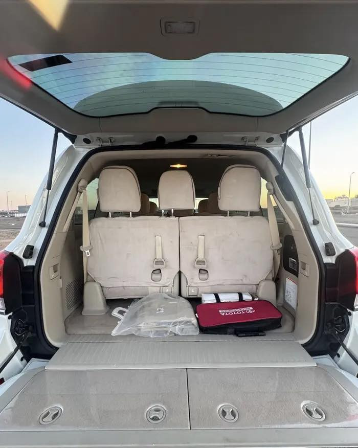 السلام عليكم 
ادوات كلك مكفول من الكص سرقه 

السعر ((155  ورقه )) رقم اربيل جديد توام

لاند كروز    / 2021   فول رقم ارييل توام

مكفول من سرقه صبغ كص انتربول  عشاير دخول جديد  

تفاصيل وتساب موجود فقط

***********
