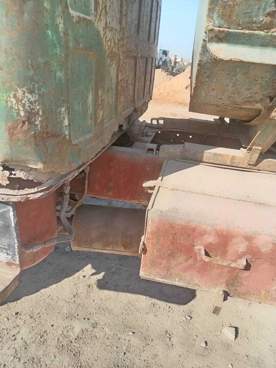 سكانيا 111 للبيع رقم قادسيه انكليزي مميز للاستفسار على الرقم ***********
