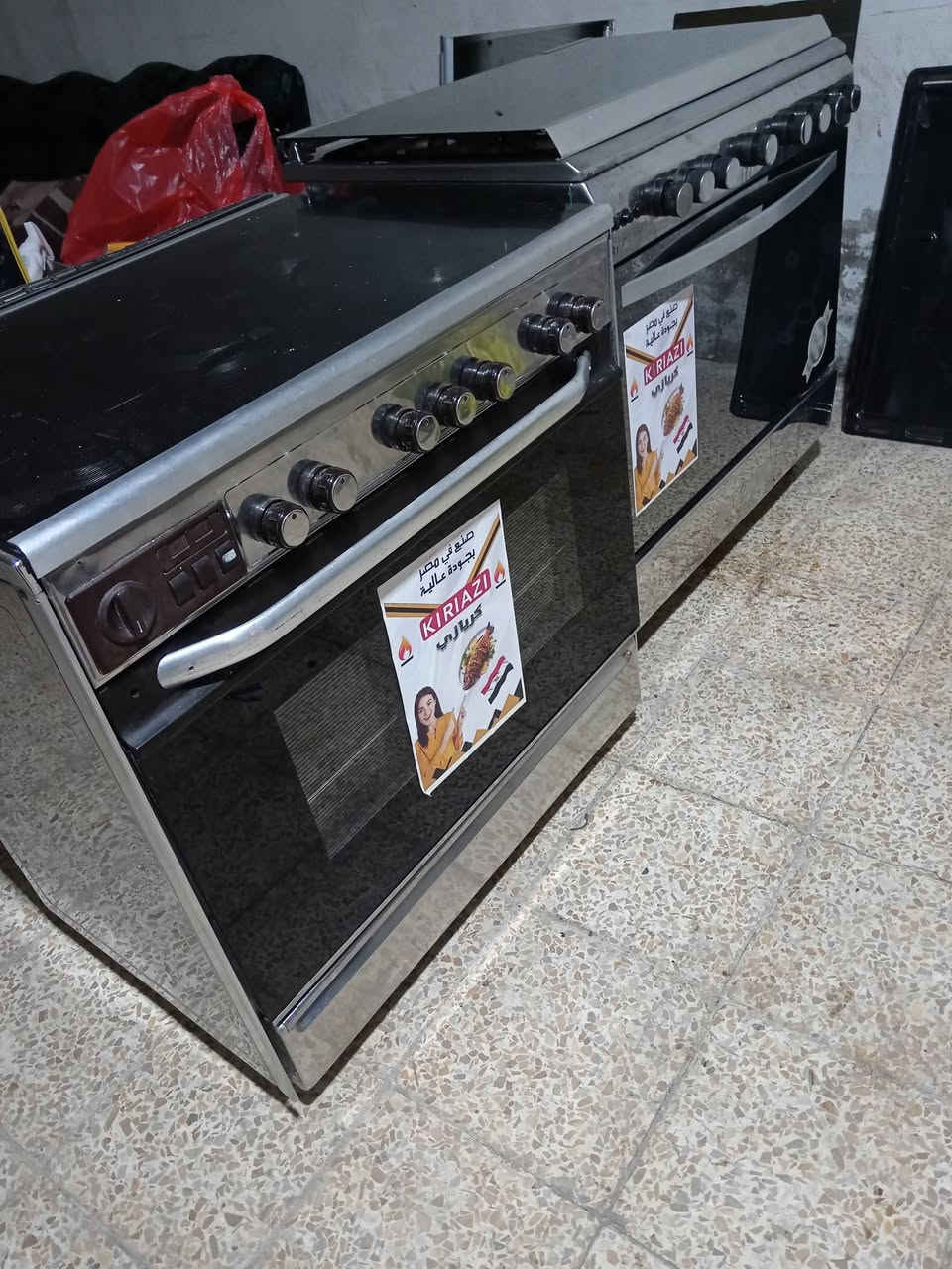 طباخات واحد كريازي والثاني فريش مصري بوري ثنينهم شرط الشغل ضمان شهر سعر الواحد 185 واذا عندك قديم استقبلو العنوان النبي يونس سادين حي الماليه ***********
