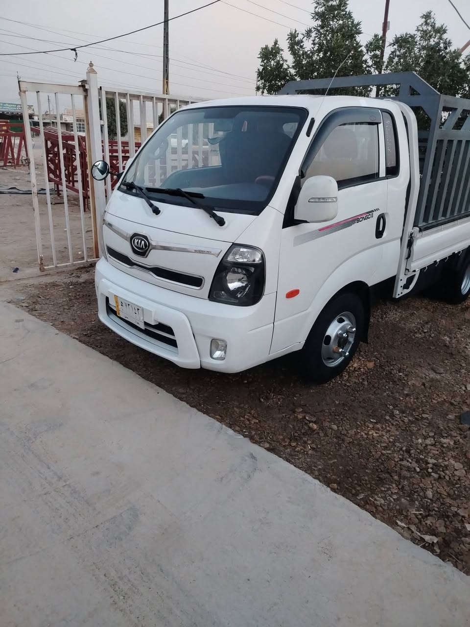 سلام عليكم للبيع 2016

كفاله عامه ضربه وصبغ
مكينه كفاله
بسمي مدور ثاني يوم
السعر 135 وبي مجال
***********
