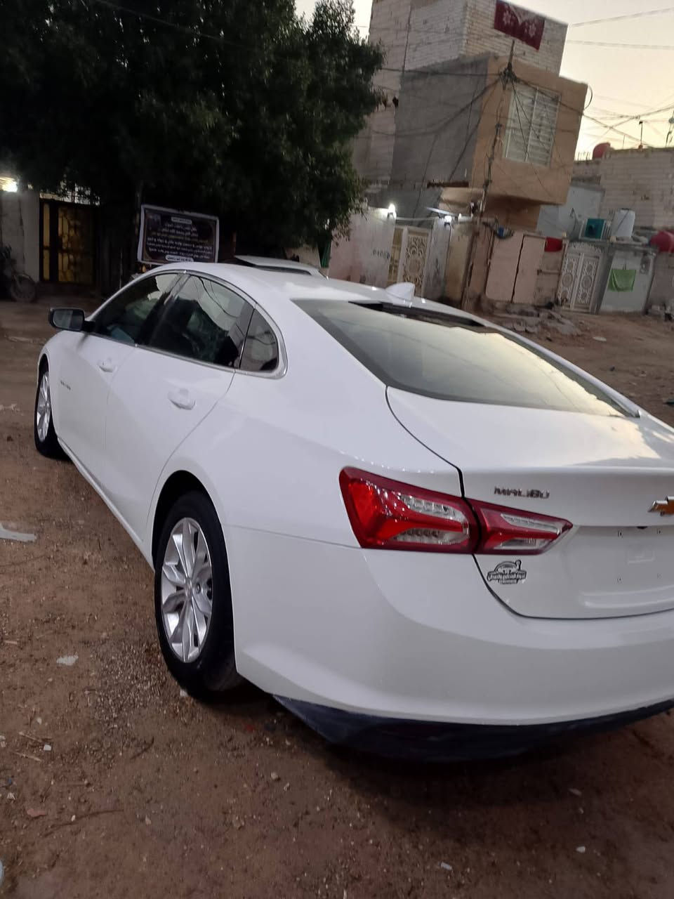 ماليبو وارد امريكا 2020
فئت T, l فتحة بنو رامه 
بيها قطعتين جاملغ + بنين 
والباقي مكفول داخله سونار 
كربائيات ومحرك وگير ع الشرط السياره أحله من الصور بعد ، ***********
