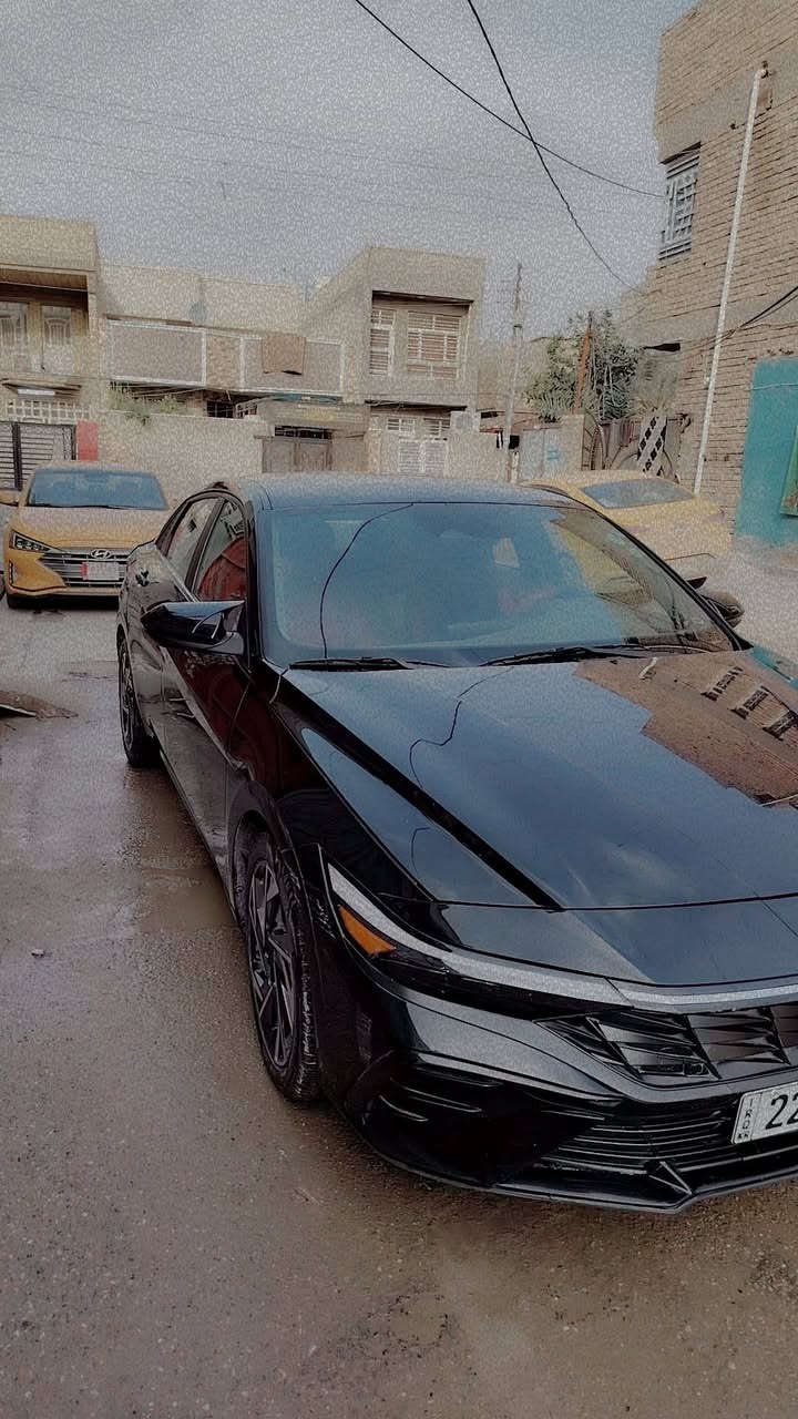 النترا موديل 2025 وارد أمريكي فول مواصفات
رادارات امامي خلفي وجانبي
فتحة سقف
تشغيل عن بعد
تحكمات ستيرن
مكينة 2000 دوش
ماشية 27000
حادثها بيبان ٢ السايق ووره السايق مبدلات نفس اللون يعني بس الدوسة بيهه صبغ
***********
