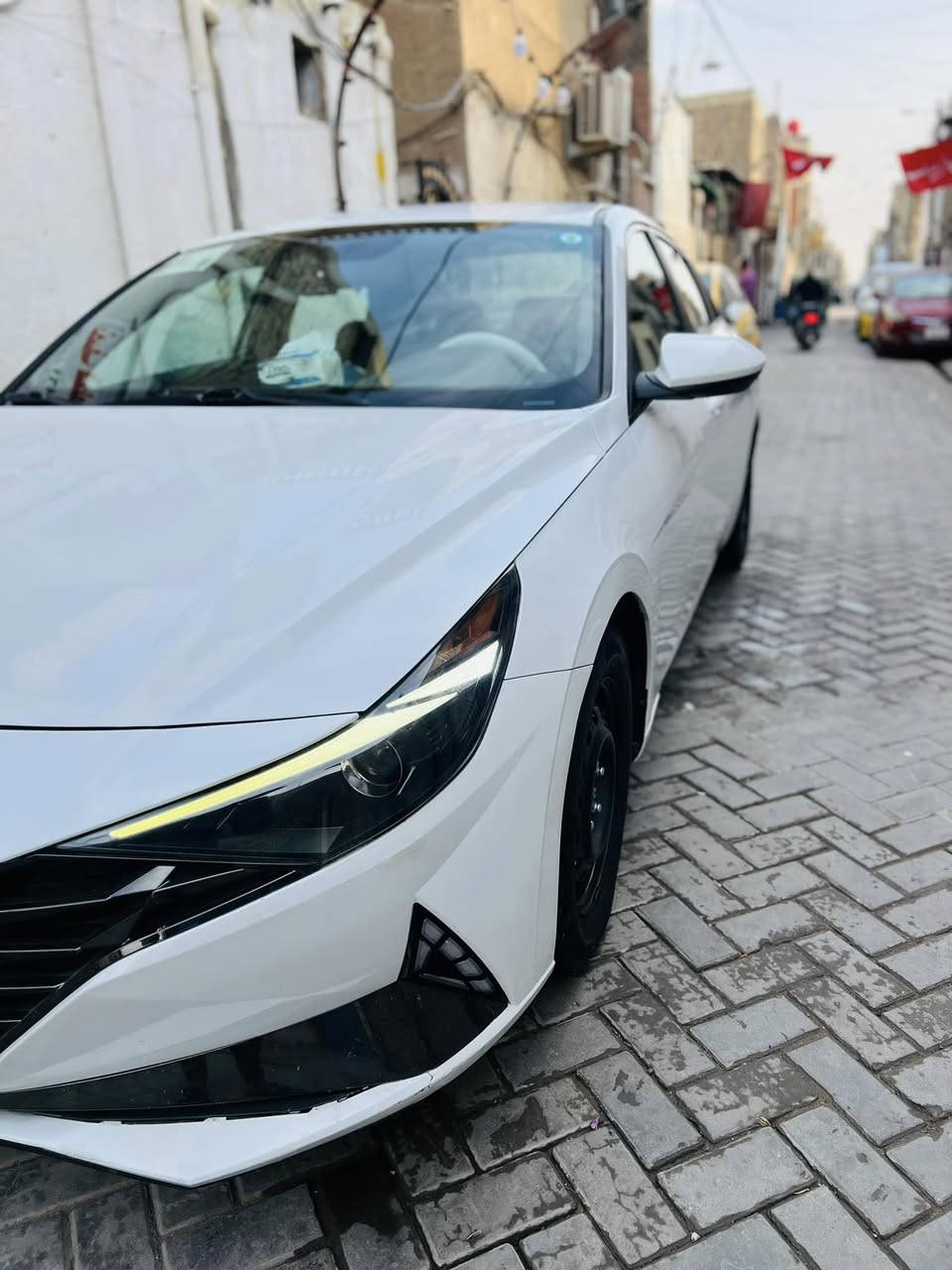 يا الله النترا موديل 2021 امريكي ليبل واحد عدى جاملغ وباب عكس السايق تبديل بدون دواخل ارجع واكول كفاله لغود شواصي كير مكينه والسونر موجود وجاملغ خلف السائق بي صبغ السعر قفل لا تعاملني سعر مال مديل 18 السعر 135 قفل
***********
