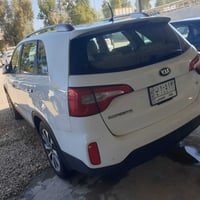 أعزائي سورنتو خليجي ٢٠١٥ ٦سلندر ٧راكب ٣قطع تبريد تحدمات شاشه ويل كب مر...