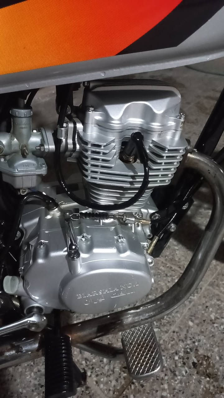 سلام عليكم  نامه سلفري  سكنر 2026 جديد ما ماشي سعره

650وبيها مجال (***********) نجف كوفه
