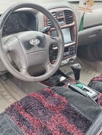 سوناتا • ٢٠٠٥ • وارد أمريكي