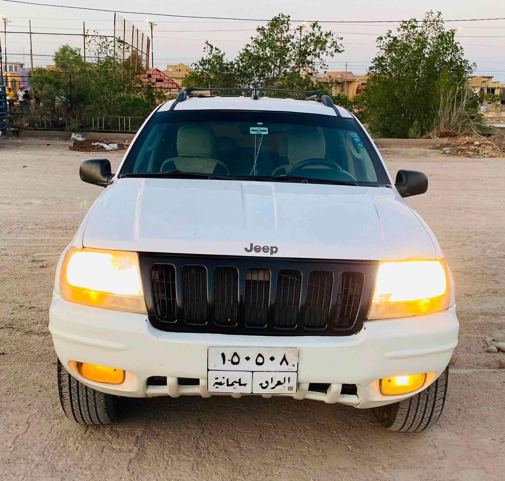 جيب شيروكي موديل 2003 لمتدد
رقم سليمانيه  وكاله بسمي 
محور كير ومكينه 2500 ديلكو بعدهن كارتون 
تبريد بواري مامربوطه 
لايت زنون 
كشن كهربائي
تخم تاير 5 مع السبير جدد قبل سبوع شادهن 
سنويه منتهيه صار 4 اشهر 
ارضيه جلد 
كشنات جلد 
مكاني ذي قار 
السعر 65 وبيهه مجال للشراي بيع فقط  اتصال على الرقم *********** المو شراي يعبر المنشور رحم الله والدي تحياتي للجميع

