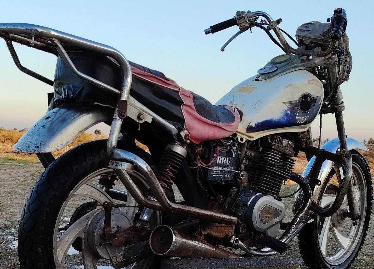 للبيع تايموته 2015 كلك مفتوحه
مكاني الشطره السعر 150

***********
