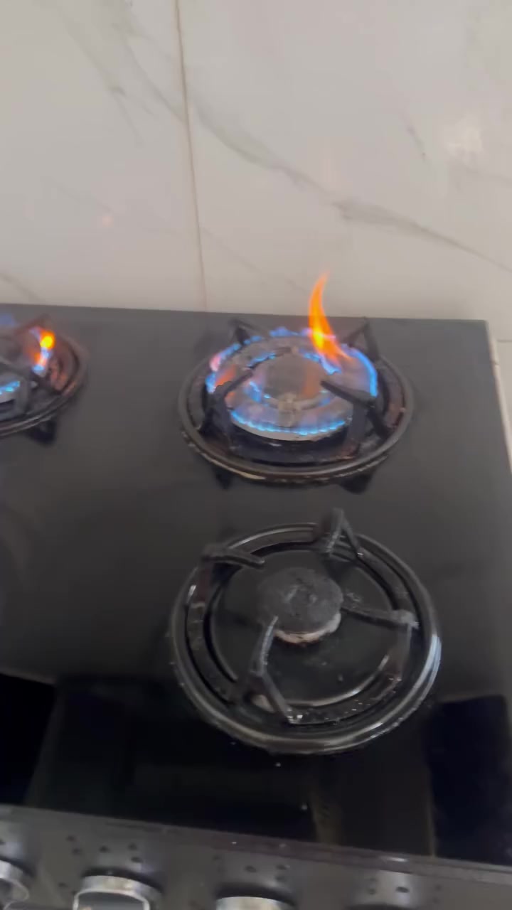 طباخ اربع عيون للبيع للاستفسار خاص


**إذا كنت صاحب هذا الإعلان وتريد حذفه لأي سبب، رجاءا أرسل رسالة إلى الدعم الفني**