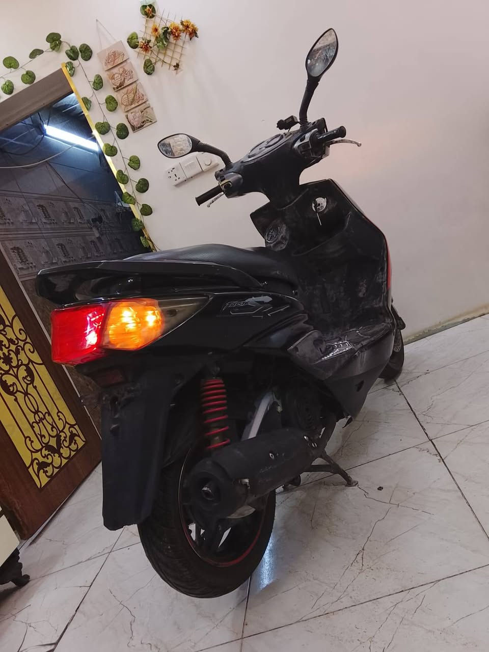 سلام عليكم سكنس فحل مكينه ناعمه خرسه مكفوله كفاله عامه بلادي علفحص نكره سلف كل وقت السعر 600 مكاني بغداد الكرخ شارع الشيخ معروف ***********
أورق موجوده
