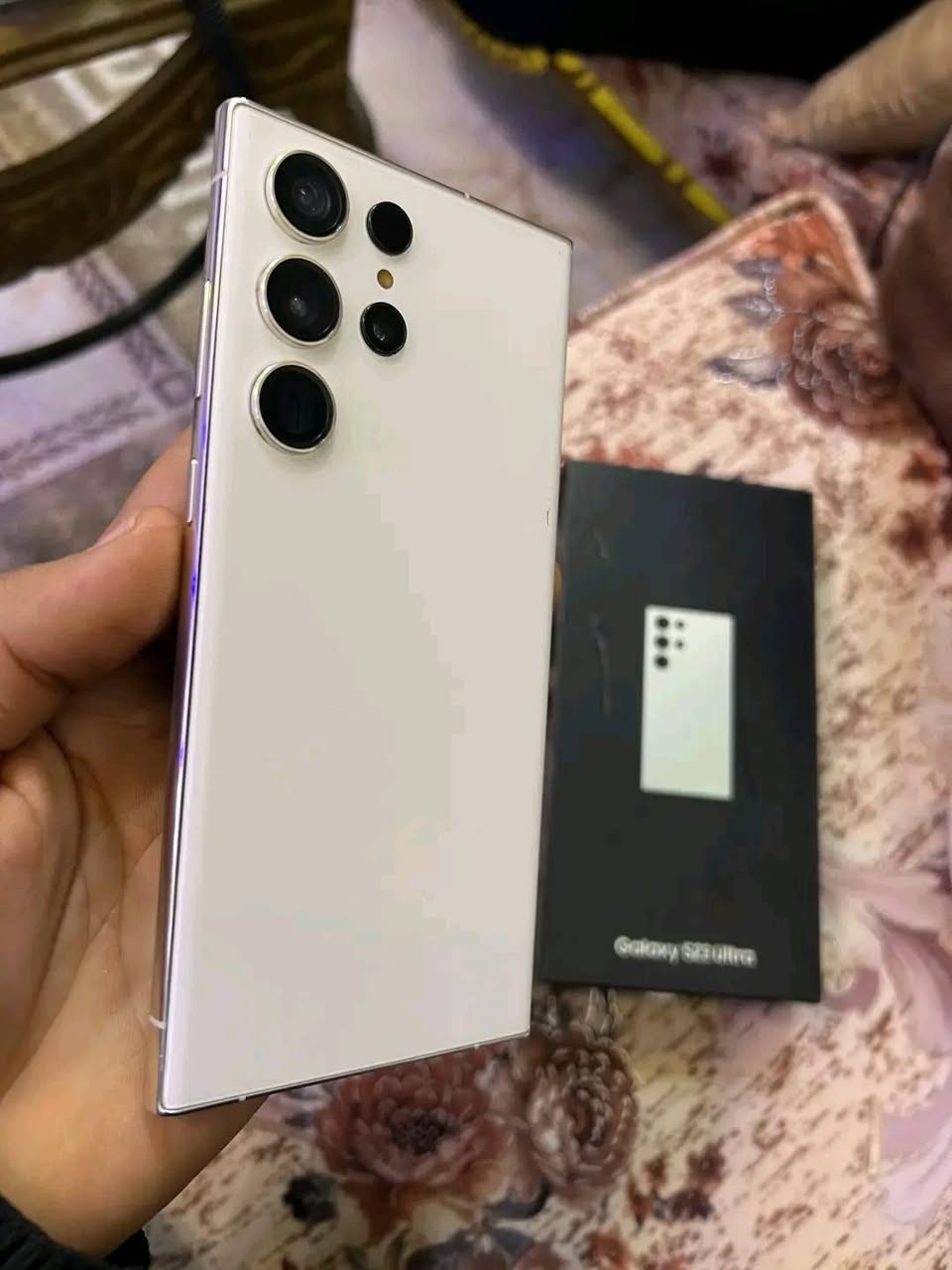 Galaxy S23 Ultra
لون كريمي 
ذاكره 256 
بيع فقط ما اراوس 
سعر 750 وبي مجال 
مكاني - موصل - الايسر - الاربجيه 
ماعندي توصيل
شراي اتواصل واتساب ، واتساب فقط ماسنجر ماعندي 
***********

