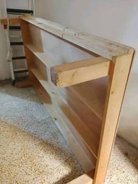 صوميه نفر ونص • نضيفه • خشب قوي