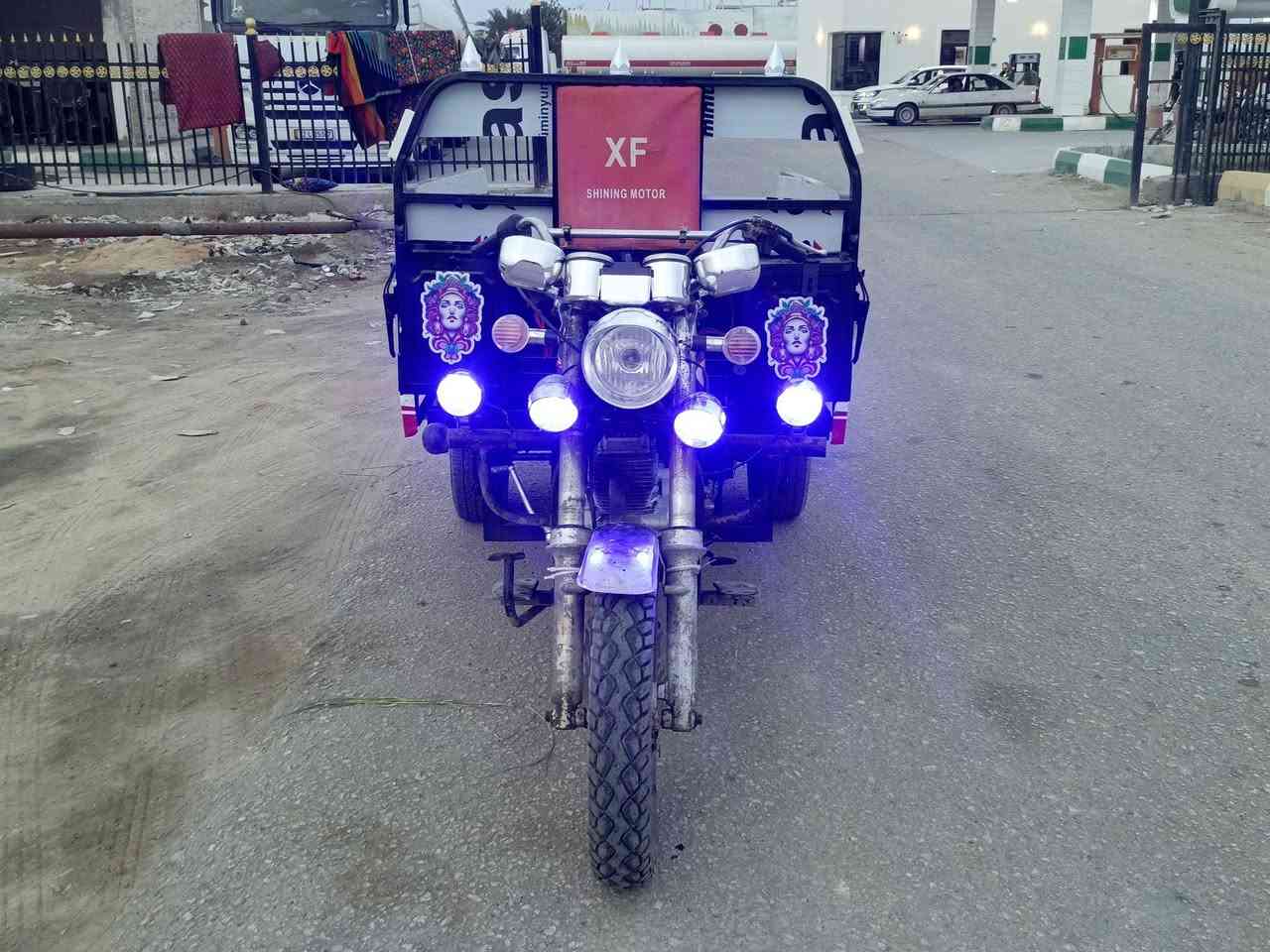 السلام عليكم ستوته للبيع موديل 19 اوراق اصولي ماكينه 23 العنوان بابل شوملي السعر 1,400 بيها مجال 
***********
***********
