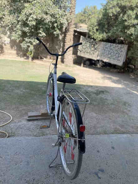 السلام عليكم
بايسكل اسلامي للبيع

حجم 26

موجود الختامات ورقم الشاصي مع صور
 
البايسكل ياباني اصلي ㊙️💯

والسعر كلش مناسب سعره 100 وبي مجال
 
مكاني بغداد ابو غريب

الرقم ***********
