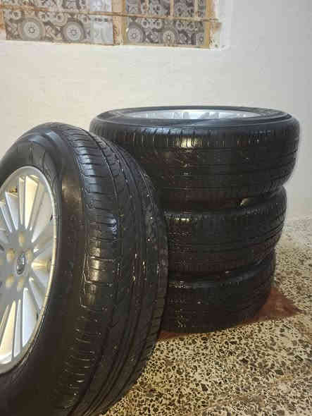 تخم ويل اوباما عشره مع تخم تاير لبيع الستفسار ***********
