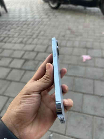 ذاكرة 256 بطارية 88 نموذج M ماستر AA/A

كلة شغال فقط بصمة واكفة الباقي عل فحص جهاز ممبدل بي اي قطعة سعرة ٥٢٥ الف قفل مكاني بغداد البنوك الشراي يتصل ***********
