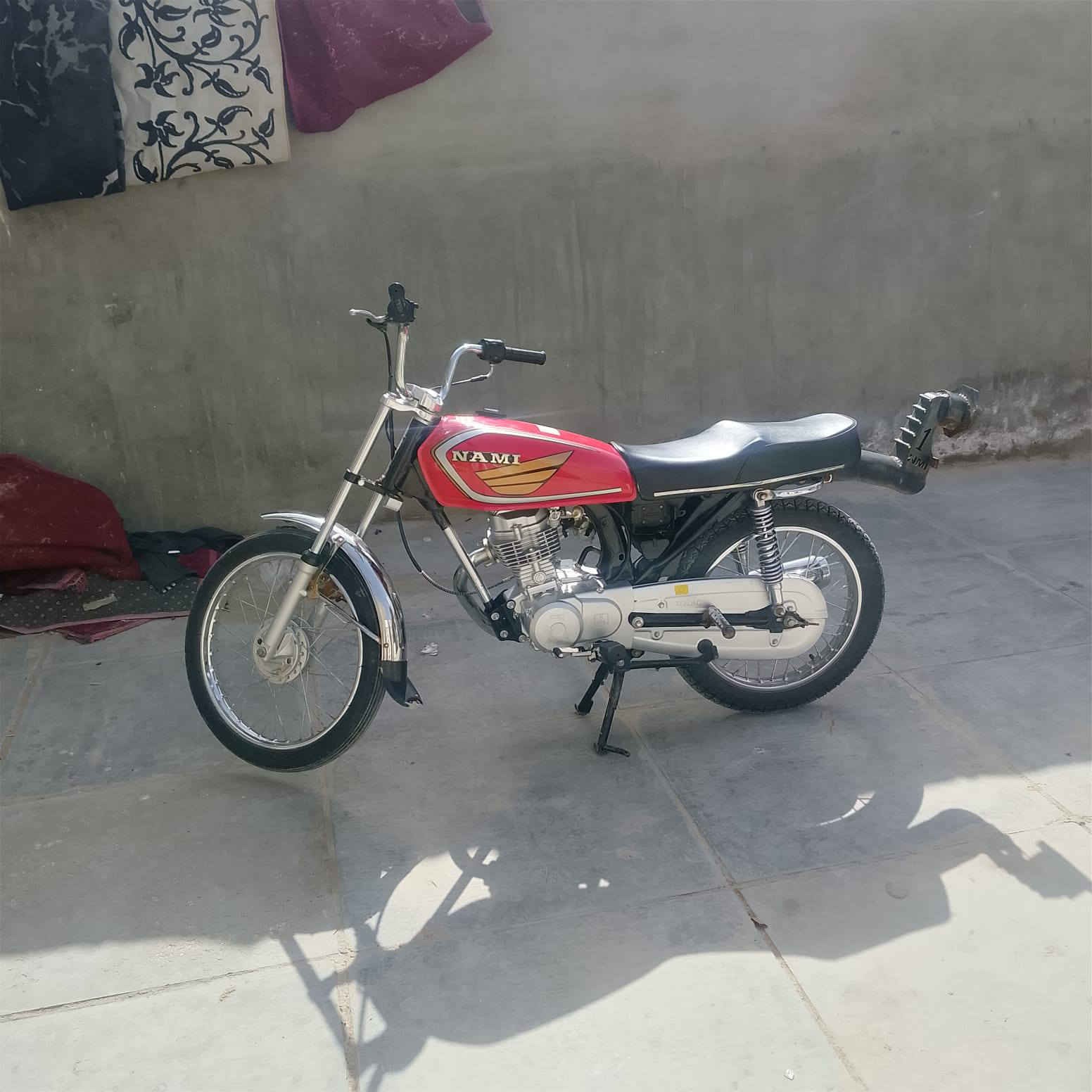 سلام عليكم دراجة تعمير 2026صارلهة٠٣٠ يوم اوراق السعر ٦٥٠ قفل   التصال الرقم بي واتساب  ***********4
