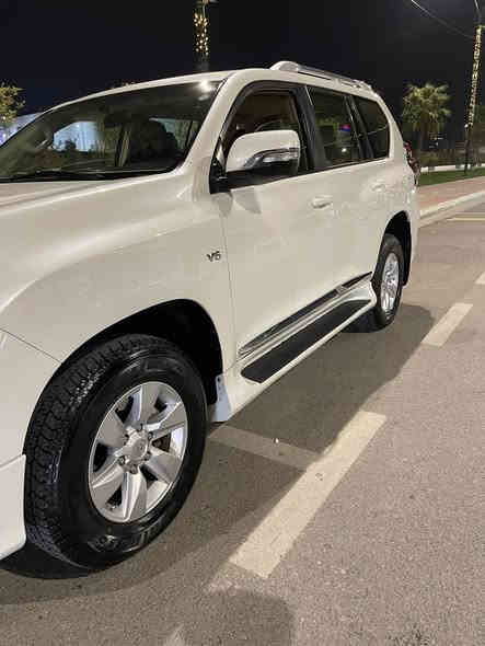 السلام عليكم 
برادو 2020 
Txs
كلين تايتل 
تخم تايرات جدد
بوليش + نانو 
السعر ٤٢٥ بيه مجال 
الاستفسار 
***********
مكاني بغداد
