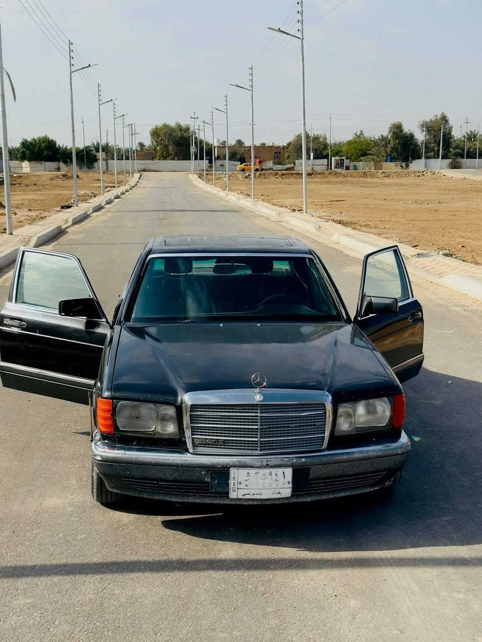 سلام عليكم سيارة للبيع 

مارسيدس رئاسي 300 موديل 1987 

تخم تاير جديد حدادية جديدة

تبريد شغال مكينة محور 3000 ديلكو

رقم بغداد بأسمي السيارة 

مكاني ميسان العماره 

السعر 55 وبي مجال بسيط
اتصل وبالخدمه
***********
