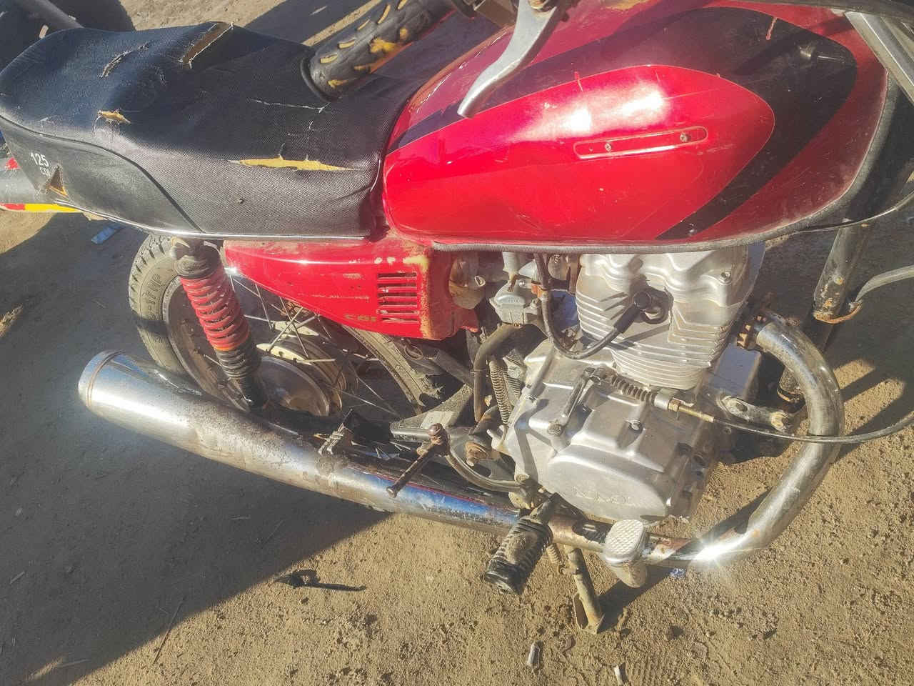 السلام عليكم
دراجة نامه كلك للبيع (سوق الشيوخ)
***********
