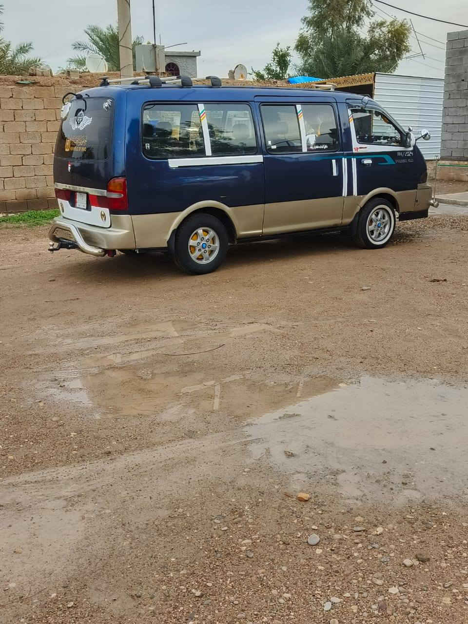 السلام عليكم كيا بريجو موديل 96 بغداد الماني سنويته لنهايت ال26 مصبوغه جماليه لا طخه ولا ضربه الصبغ  جماليه فقط شواصي مكفوله تخم تاير ويل منغولي تخم كهربائيات كامله مكمله لايت زنون ابوالضمان تحويل ثاني يوم السعر 60 وبيه مجال مال جناي الله شاهد متعوب عليه وبالعافيه ع الياخذه للتصال ***********///////***********
