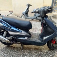 بغداد فلكه سلمان • دراجة نارية • كهربائيات شغالة