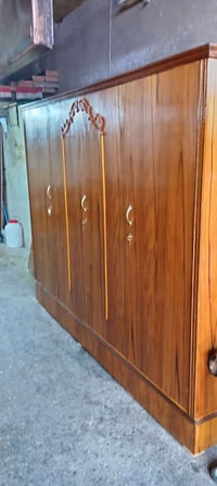 قنصور ٤ابواب نظيف جدا جدا جدا باب الجديد مجاور نادي الفتوه الرياضي محل...