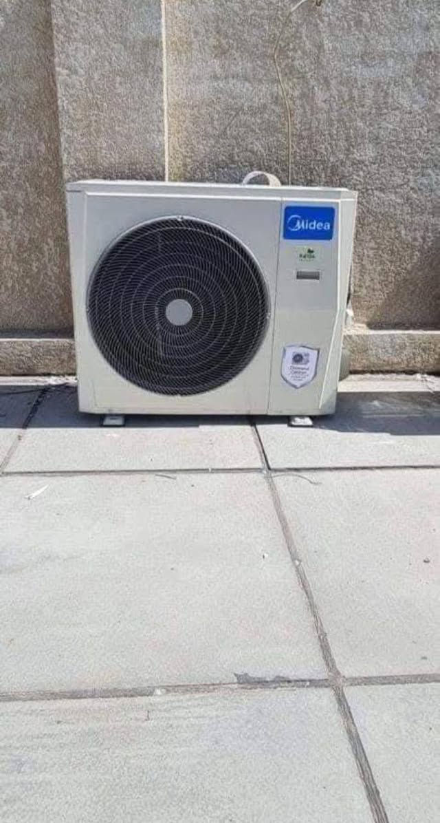 ورشه  للتبريد لنصب وصيانة السبالت
الخدمات المقدمة
-نصب جميع انواع السبالت ( جداري - عامودي )
-تصليح جميع الكارتات
- تبديل كافة الكمبريسرات
- شحن جميع الاجهزة غاز فريوجت فرنسي
- الغاء صمام العاكس 
- تتوفر قطع غيار كافة الجهزة مستعملة وجديده
خدمات الامين للتبريد والتكيف 
١_نصب سبلت ١ طن 40 الف 
٢_ نصب سبلت ٢ طن 50 الف 
٣_شحن غاز سبلت ١طن 40 الف
٤_ شحن سبلت ٢ طن 50 الف غاز R22
٥_ شحن سبلت ٢  طن 75الف غاز R410
٥_ فتح ونقل وشد + الغسل 75الف 
٥_ غسل موقعي سبلت جداري فتح وشد 40الف
٦_ غسل سبلت كنتوري تفصيخ داخل وخارج 60 الف 
٧_ الغاء عاكس دوره التدفئه + شحن غاز 75 الف
٨_فقط فتح السبلت ٢٥ الف  
للاتصال والاستفسار يتوفر وتساب ***********/ غزوان***********
