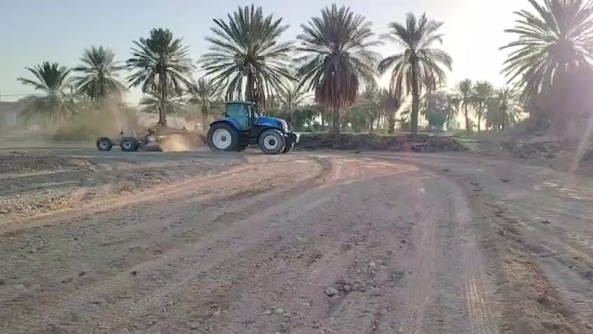 سلام عليكم نيهولند حجم 50\70 موديل ٢٠٠٩رقم اربيل انكليزي تحويل بل اسم نوع عصى مكفوله شرط الشغل عنوان واسط قضاءالحي رقم الهاتف ***********
