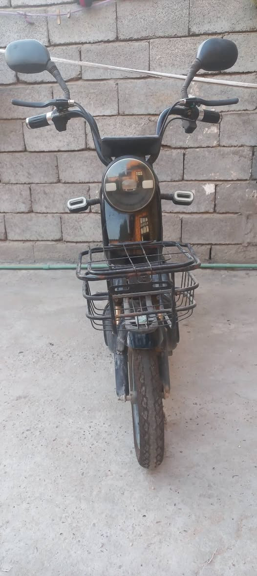 سلام عليكم
دراجه شحن لبيع  دراجه نضيفه وحجمها 16  نقصها بس بطاريات   ومامستعمله هواي  سعرها 150 الف وبيها مجال


**إذا كنت صاحب هذا الإعلان وتريد حذفه لأي سبب، رجاءا أرسل رسالة إلى الدعم الفني**