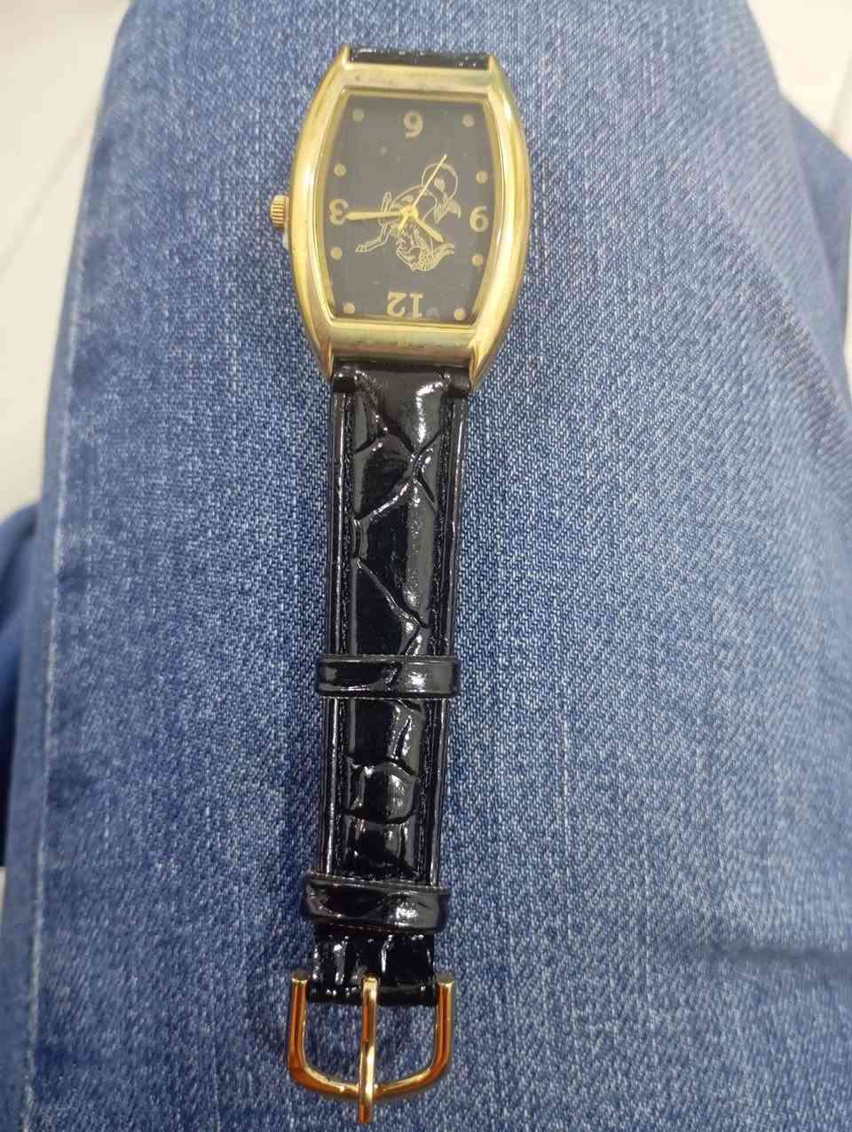 يوجد 700 قطعه اوروبي موديل واحد ولون واحد شلعه ال 700 قطعه ب 400,000 الف مكاني بغداد


**إذا كنت صاحب هذا الإعلان وتريد حذفه لأي سبب، رجاءا أرسل رسالة إلى الدعم الفني**