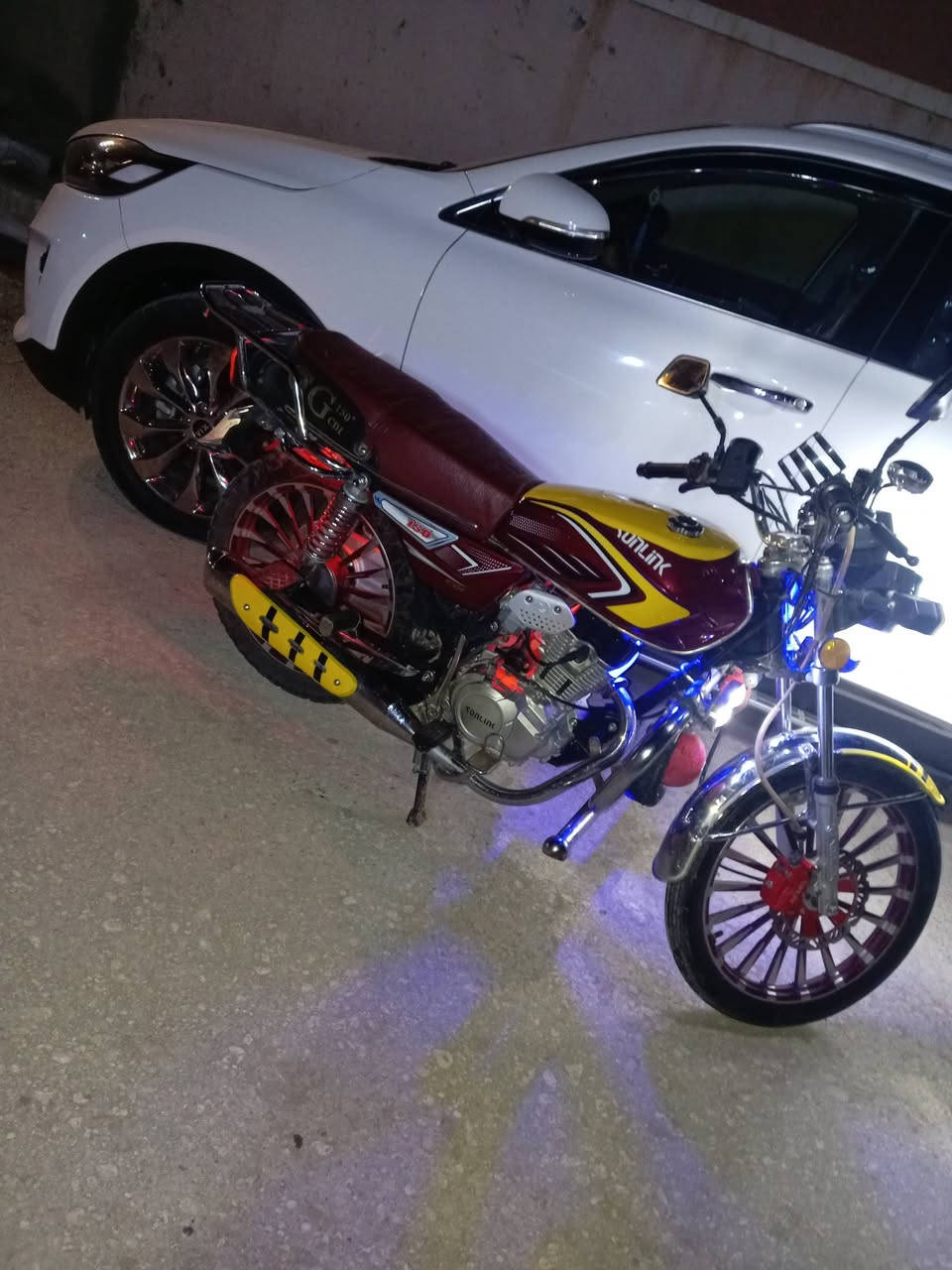 دراجه للبيع موديل 24 شكل ال 25 زنجيل***********
