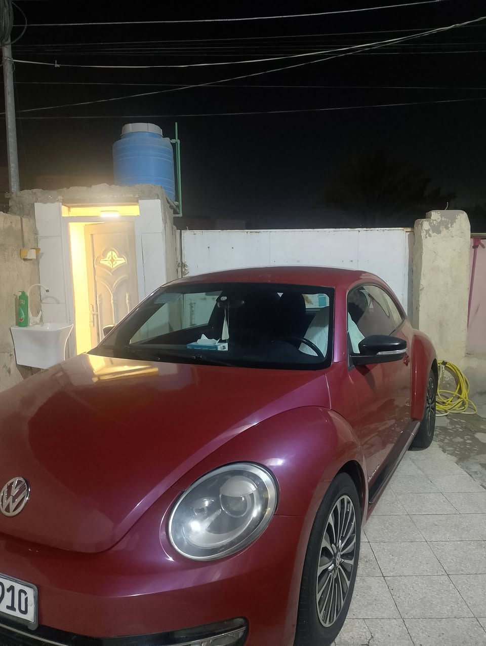 الاخوة الاحبة
بيتل موديل٢٠١٧ وارد امريكا قطعتين صبغ جاملغ جهة السائق والبنيد بلا ضرر داخلي او شاصي رقم شمالي انكليزي مالكها عربي بغداد (مداور) فول مواصفات عدى الفتحة جاهزة جدا مكينة١٨٠٠ لوك كير جيد جدا تبريد 
جاهزة السيارة مكانها ديوانية سعرها ١٠٣ مع المجال 
رجاءا رجاءا الي جاد بالشراء يجي وياخذ عيوني 
شيل المنشور وصارت الي وجايك ماحبها ابد 
***********
