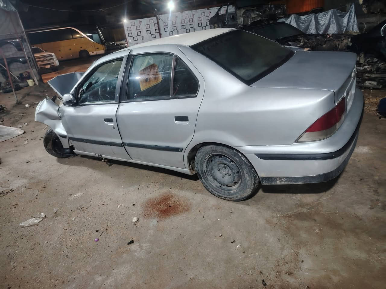 تفصيخ بغداد الأمين عل القناة قرب محطة الجبهة ***********
