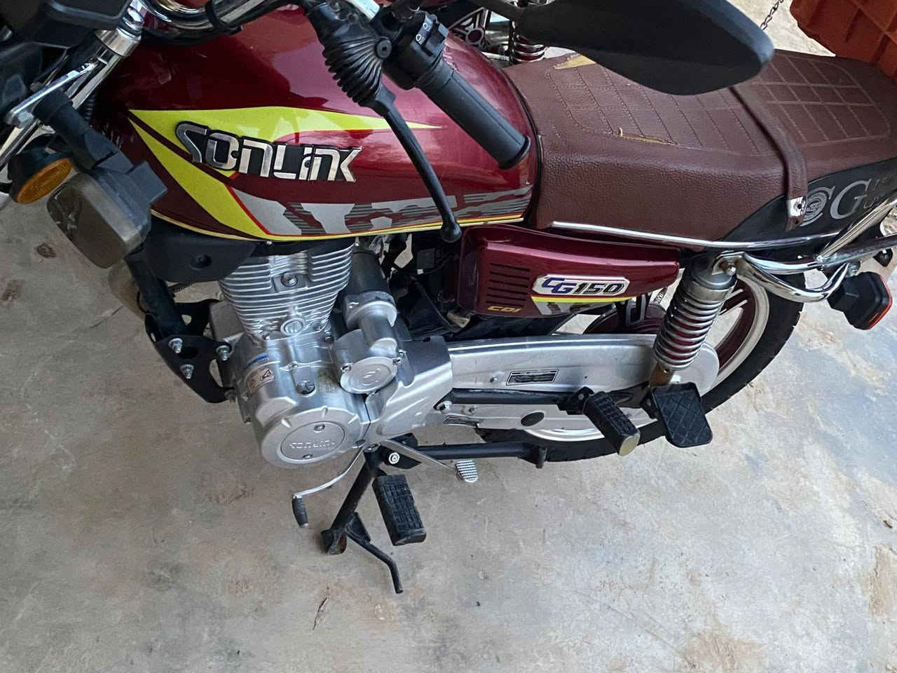 سلام عليكم دراجه للبيع
موديل 2023 محرك شرط ما مفتوح شرط اشاير شغالات لايت عالي ناصي دشبول كتروني الماطور اخذتة بل كارتون ما صار هواي من خذتة بعدة بلادي تعال وشوف بعينك 
طالب عليه 575 وبي مجال *********** هاذ رقمي
