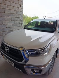 هايلوكس فورويل • ٢٠٢٢ • مشيه ٤١٠٠٠