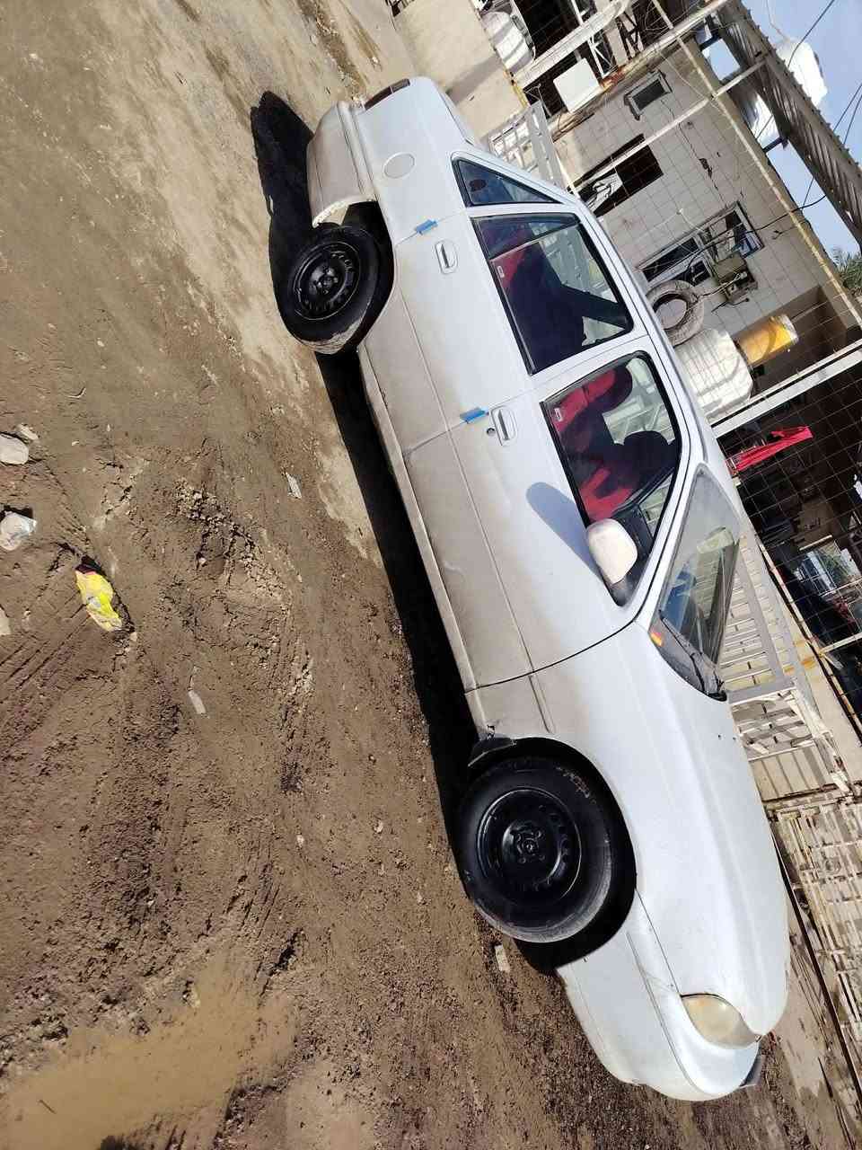 سلام عليكم للبيع دايو سلو موديل96 رقم بغداد سنويه لل27تحويل ثاني يوم كير محرك حاويه   صدر جديد درايم شفتات جدد دوشمه جديد مسجل جديد كهربائيّ كلها شغاله سياره مال جناي تخم تاير سعرها27وبيه مجال مكان سياره بغداد المحموديه ***********/***********
