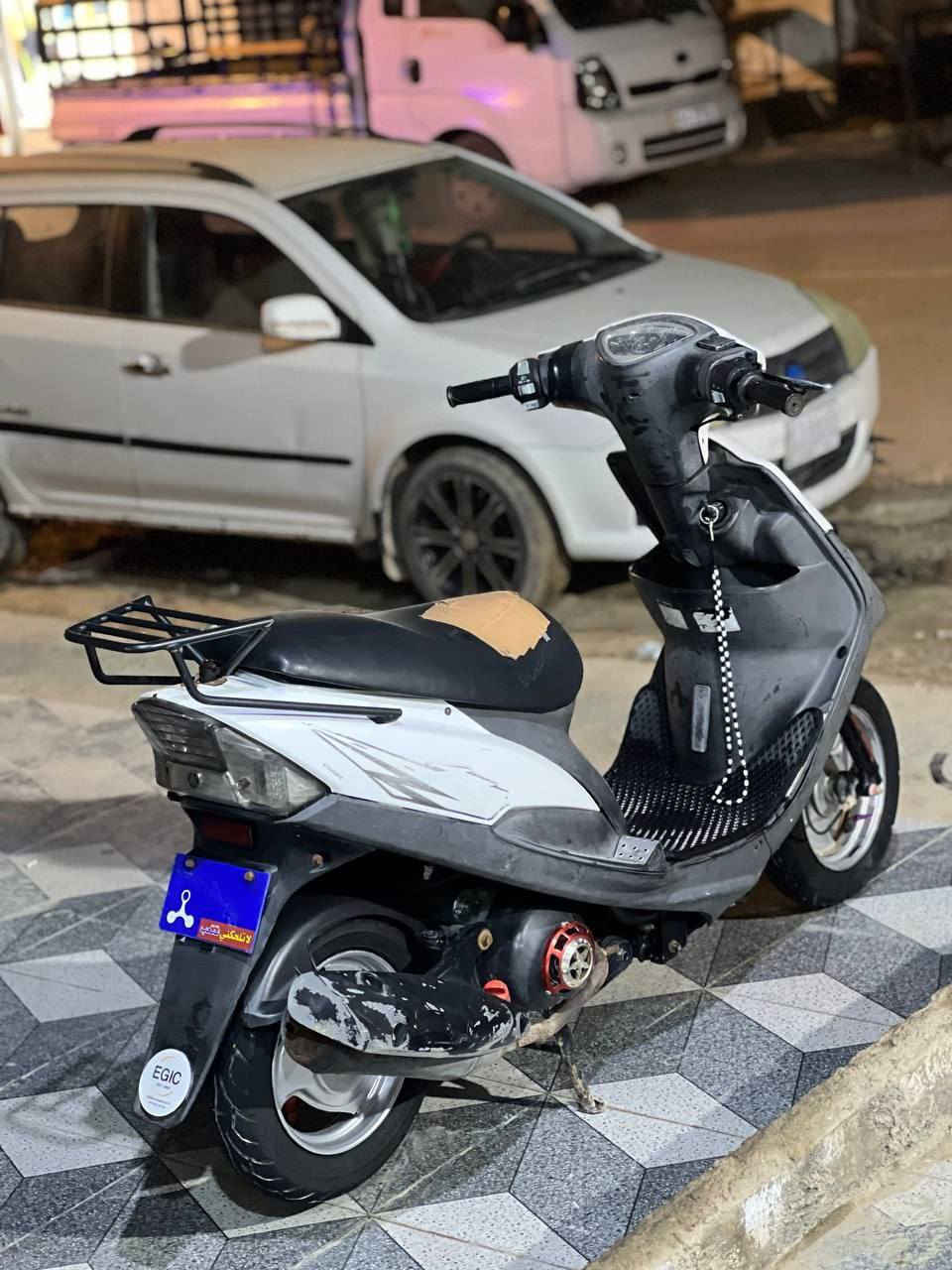 السلام عليكم
ماكس عدله ياباني 49 
سلف وهندر وكهربائيات كله شغالة 
شلعه ومعدل ونعومه 
مامفتوحه جيب فيتر وتعال افحص
السعر:650 أو بيها مجال 
المكان:بابل قرب سيطره الأثار


**إذا كنت صاحب هذا الإعلان وتريد حذفه لأي سبب، رجاءا أرسل رسالة إلى الدعم الفني**