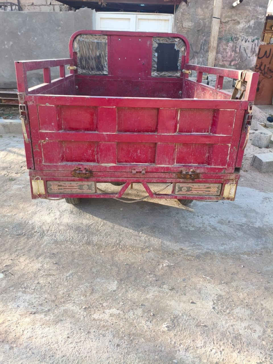 السلام عليكم ستوته للبيع أوراق باسمي تايرات جدد ورك جديد كاردن جديد ربل جديدتانكي وصفاحيات جدد محرك 200 لا تنقيص ولا تبخير ستوته خير من الله محافظة ميسان العماره السعر مليون ونص قفل *********** واتساب
